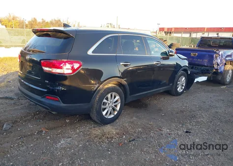 2016 Kia Sorento 2.4L Lx z USA, uszkodzony, nr VIN 5XYPGDA36GG046138